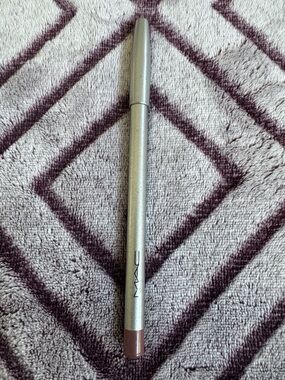 MAC Cosmetics Vintage 90’s Metallic Silver Lipliner Pencil In Color Spice